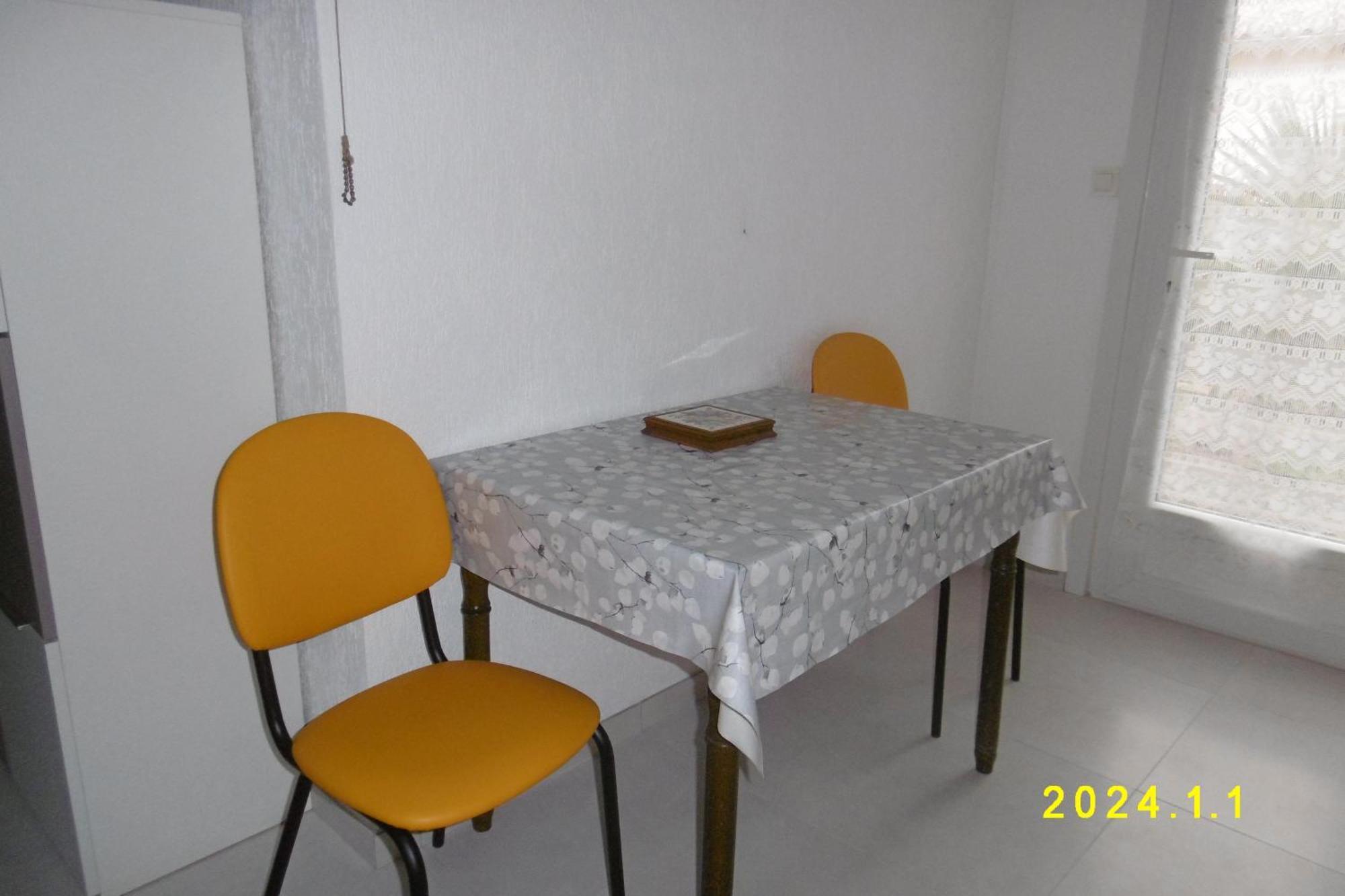 Rez De Chaussee Studio Climatise Dans Villa Aigues-Mortes Zewnętrze zdjęcie